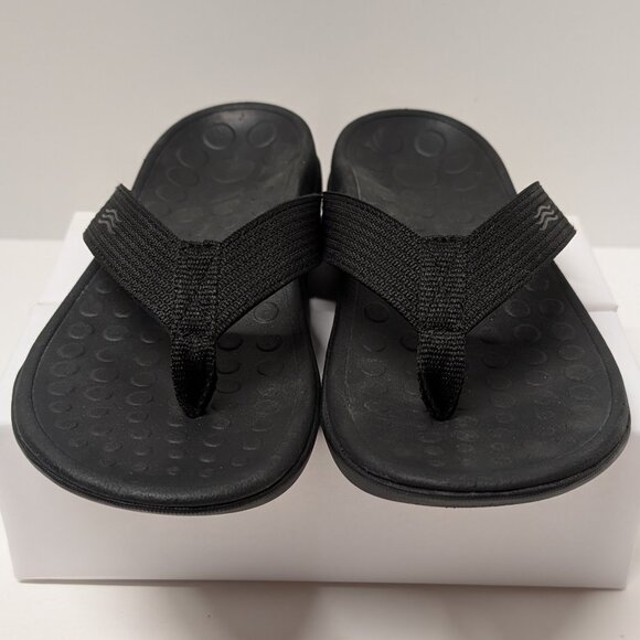 Vionic 44 Wave Toe Post Sandal in Black/Black - Picture 11 of 15